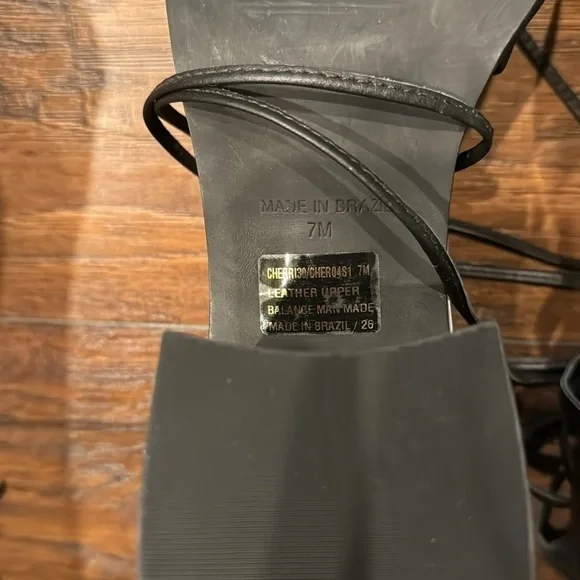 NEW! Steve Madden Black Leather Cherri Strappy Sandal - Size 7 - Picture 15 of 16